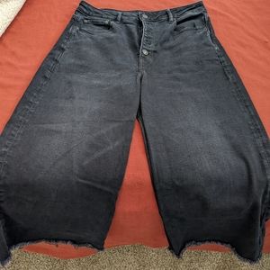 Wide leg crop jeans